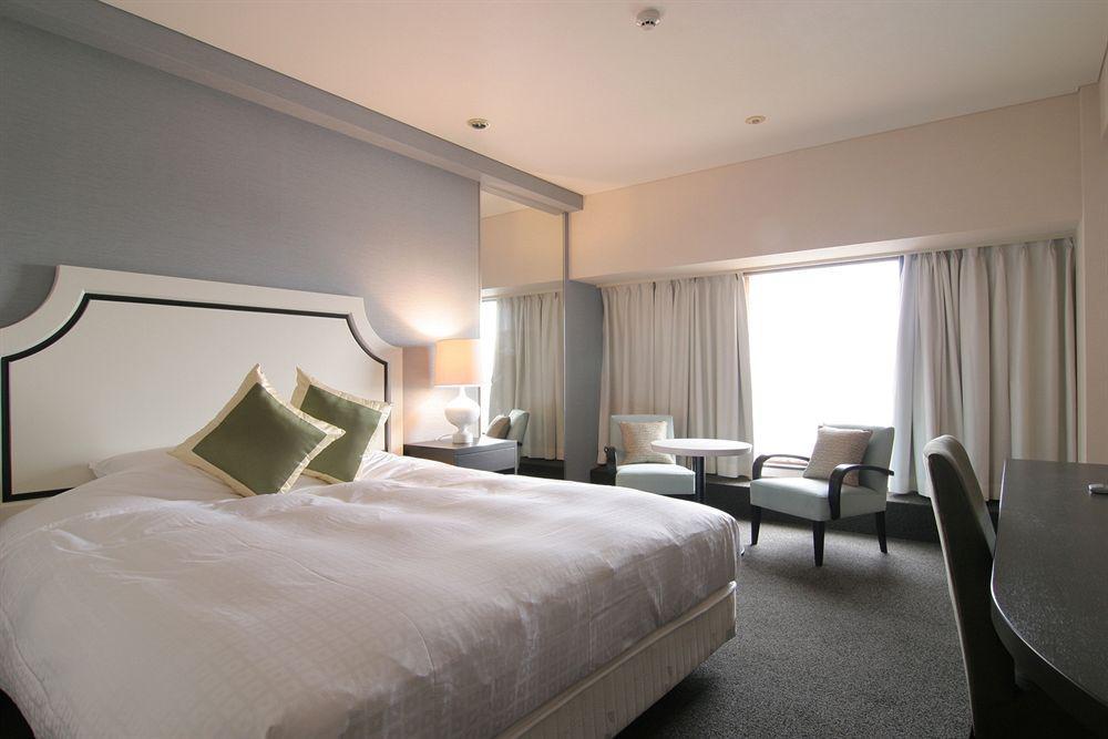 Ana Crowne Plaza Kumamoto New Sky By Ihg Hotel Exterior foto